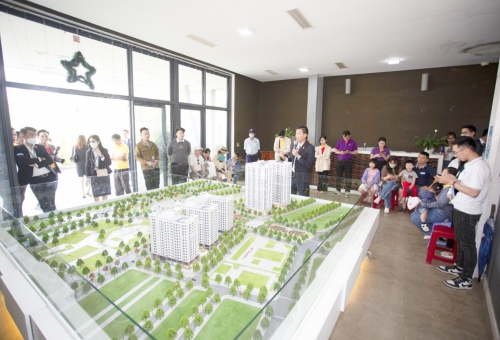 HƠN 100 QUÝ KHÁCH THAM GIA SỰ KIỆN: BUỔI GIỚI THIỆU DỰ ÁN FPT PLAZA 2: AN TÂM ĐẦU TƯ - AN CƯ LẠC NGHIỆP